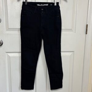 Wallflower The Ultra Fit Black Jeans stretch cropped mid rise